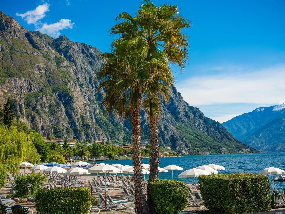 Hotel Leonardo Da Vinci ลีโมเนซุลการ์ดา ภายนอก รูปภาพ
