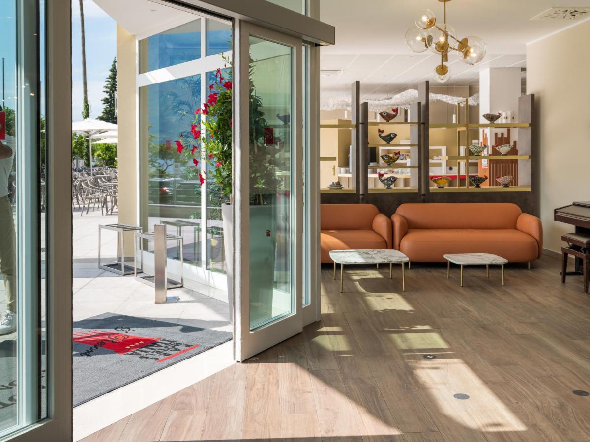 Hotel Leonardo Da Vinci ลีโมเนซุลการ์ดา ภายนอก รูปภาพ